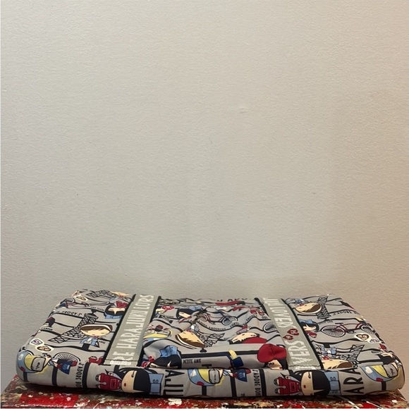 Gwen Stefani Harajuko Lovers Laptop Bag - Picture 6 of 16